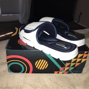 Memory foam sketchers slides